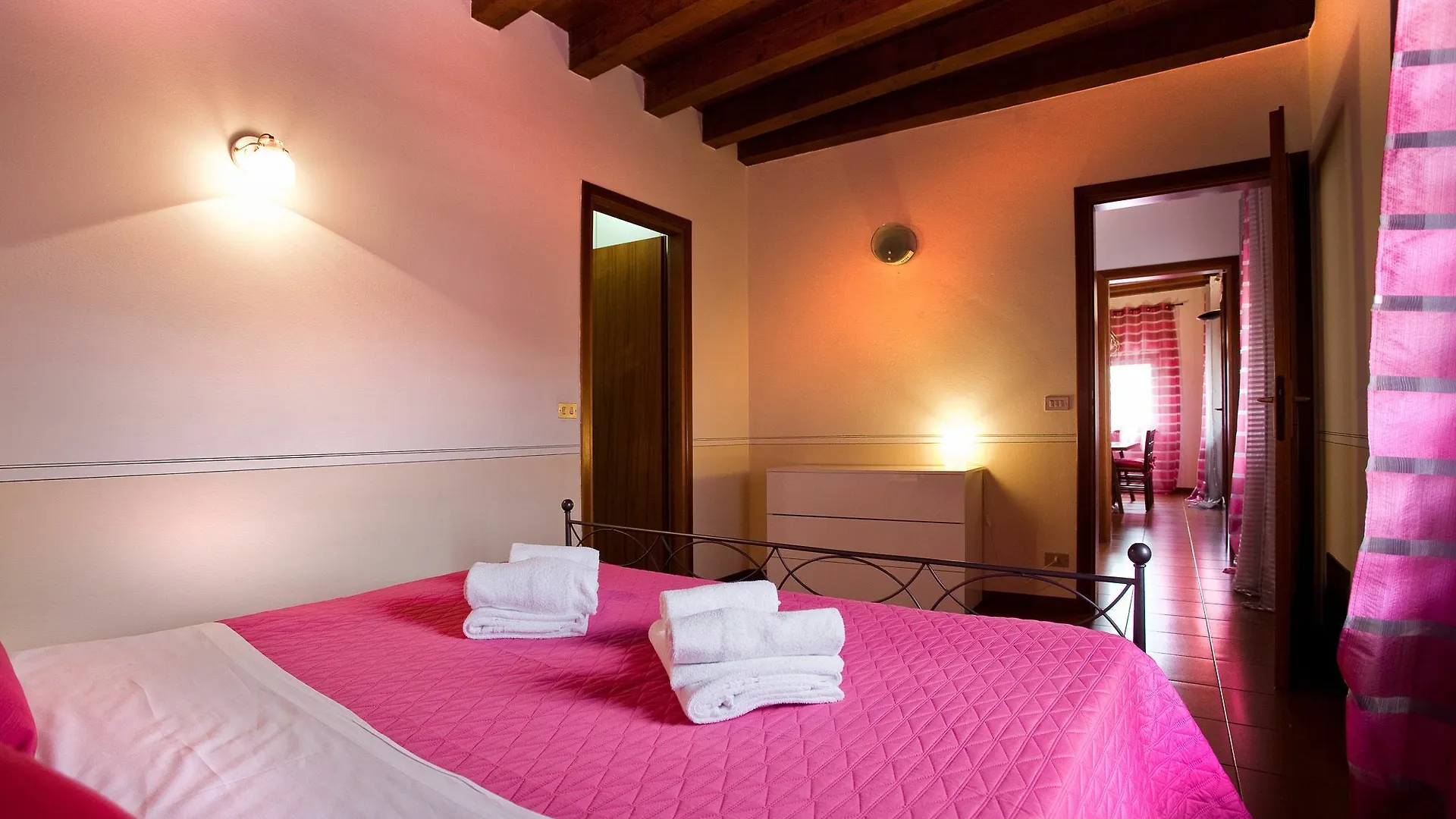 Verona For Rent Attico Arena location